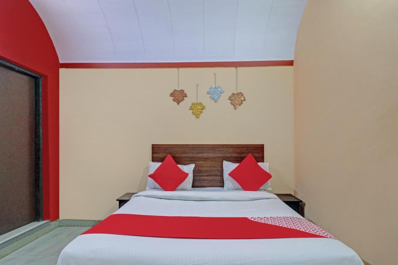 โอโย 73491 อาร์เจ วิลลา Hotel Indirapuram ภายนอก รูปภาพ