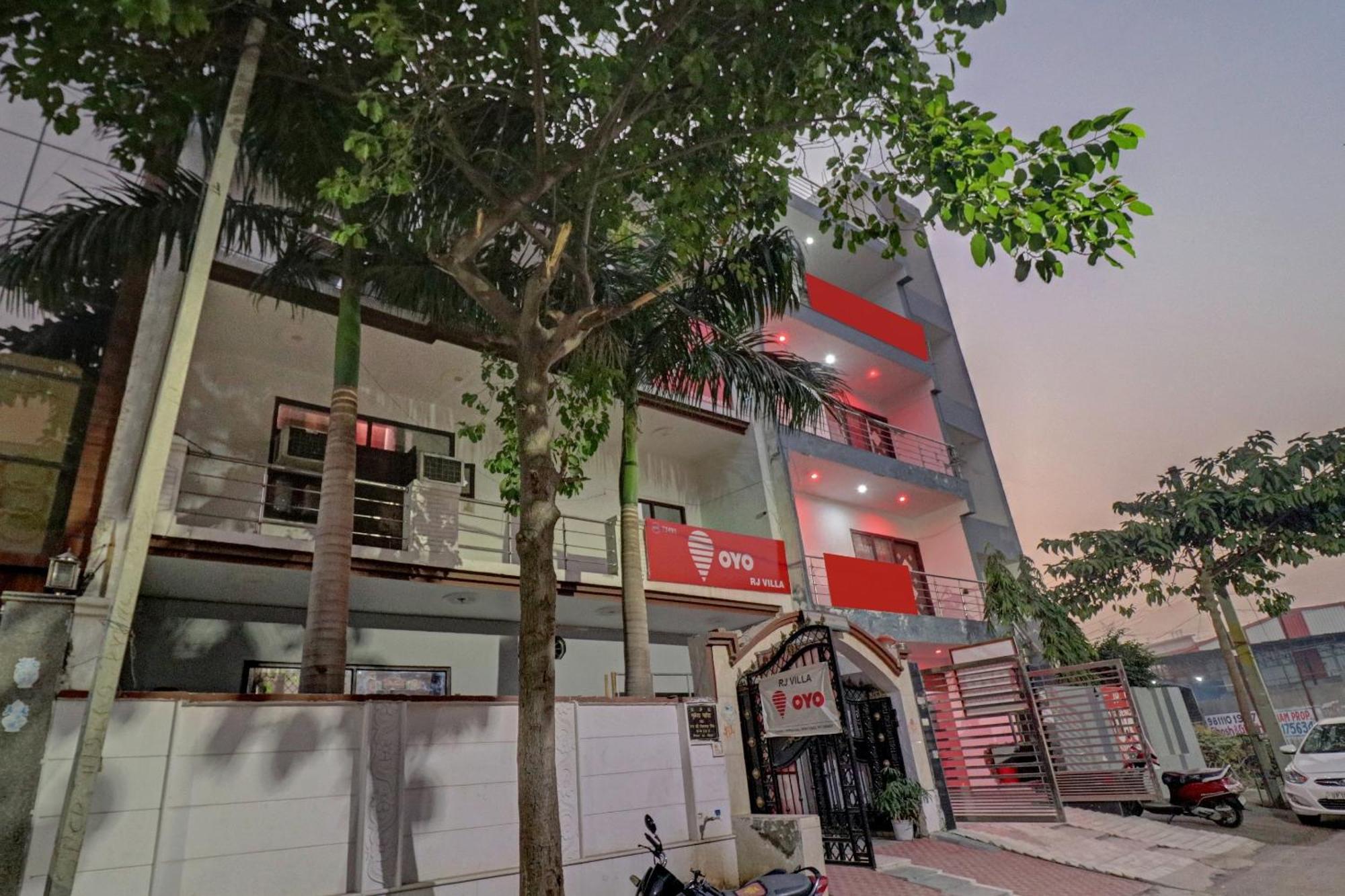 โอโย 73491 อาร์เจ วิลลา Hotel Indirapuram ภายนอก รูปภาพ